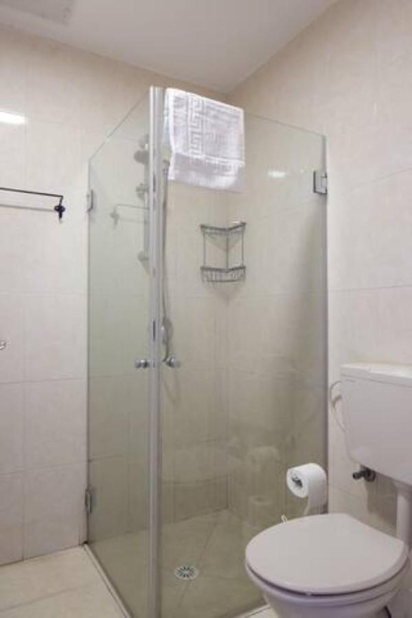 Ourplace Nachalat Binyamin Тель-Авив Экстерьер фото