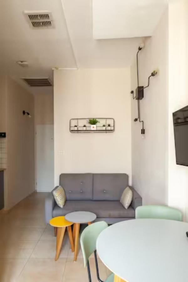 Ourplace Nachalat Binyamin Тель-Авив Экстерьер фото
